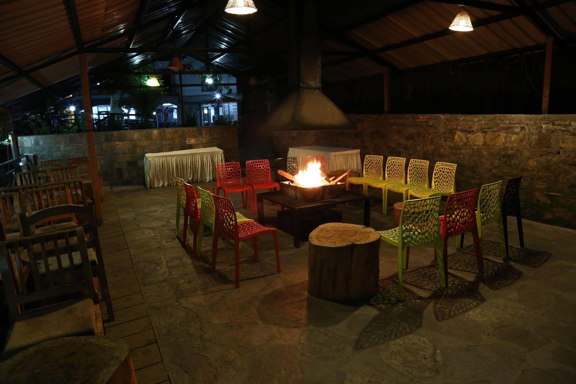 נרקנדה Tethys Ski Resort מראה חיצוני תמונה